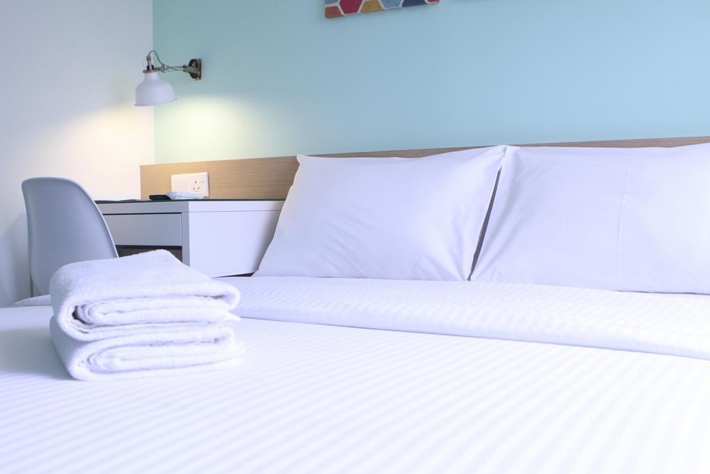 Hotel 1000 Miles