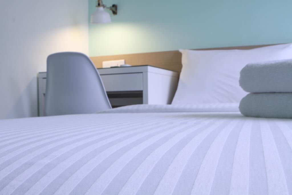 Hotel 1000 Miles
