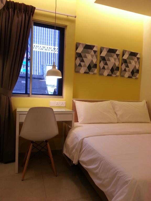 Hotel 1000 Miles 2*